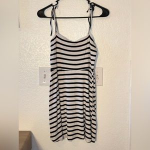 Forever 21 Sundress Black/White